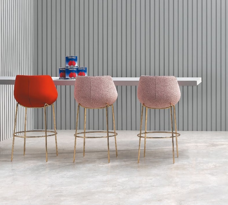 tabouret et fauteuil magnum sancal