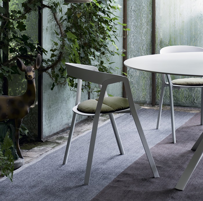 Chaise Compas Kristalia
