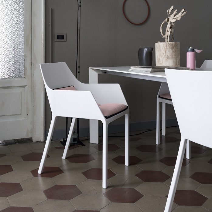 Chaise Mem Kristalia